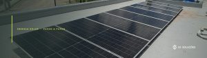 Usina fotovoltaica instalada pela E2 Soluções em laje de empreendimento no Distrito Federal